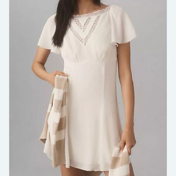 Reformation Malena Cream Lace Trim Flutter Sleeve A-Line Mini Dress NWT Size 12 - Picture 1 of 8